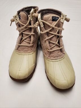 Sperry Saltwater Quilted Duck Boots Women 7.5 Blush Cream Waterproof Rain Boots